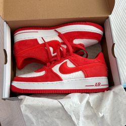 Sz 7 Air Force 1 GS. need gone asap