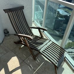 Outdoor Wood Lounge Chair