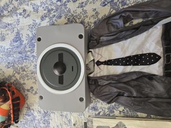 Skibidi toilet speaker man Halloween costume