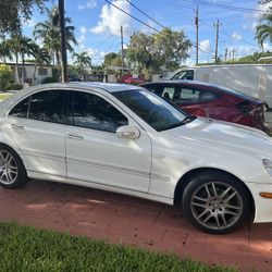 2005 Mercedes-Benz C-Class