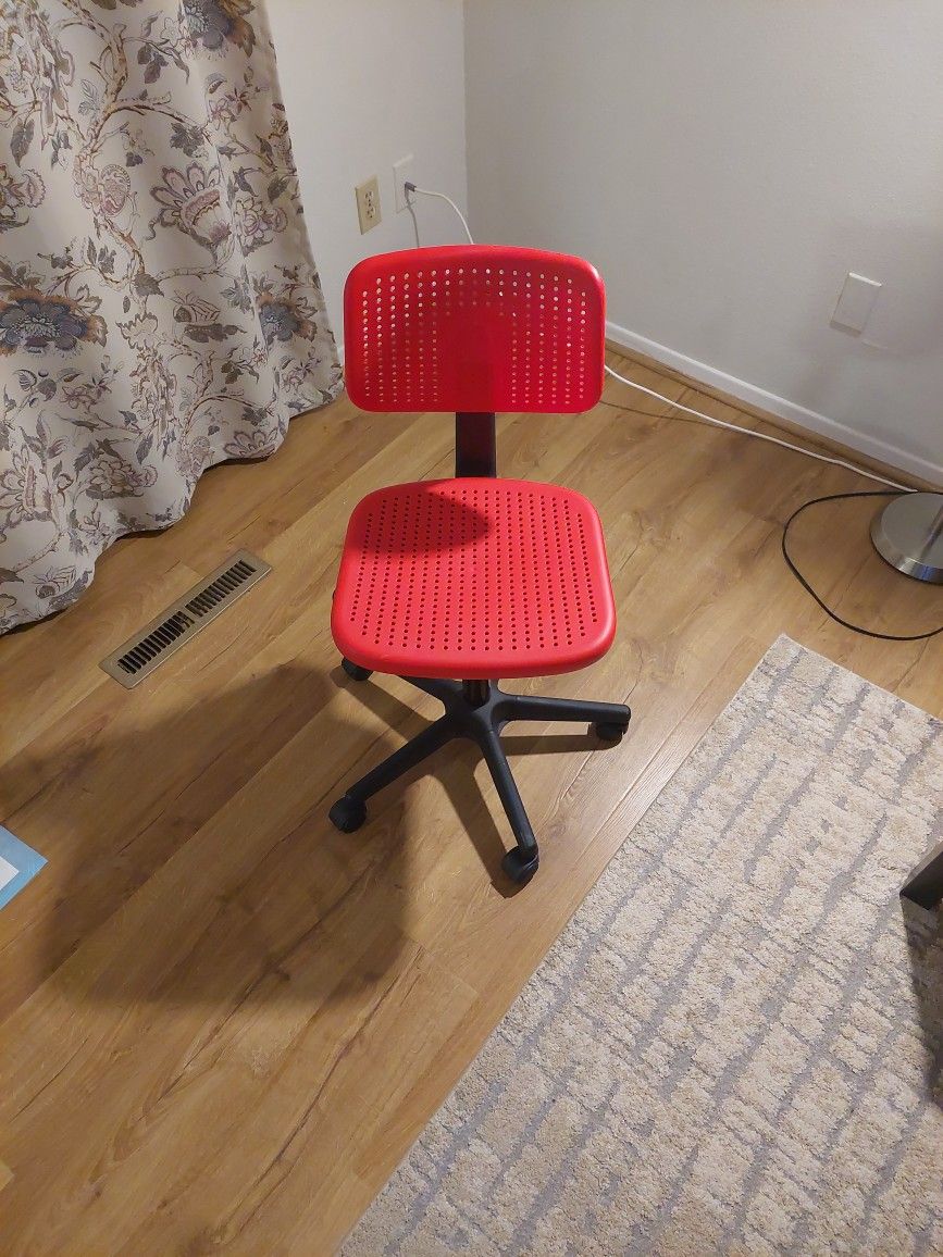 Kids Office Chair.