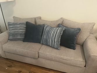 Rooms To Go Chambers Gray Sofa