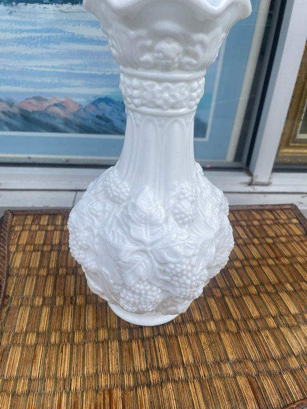 Antique White Milk Glass Flower Vase 