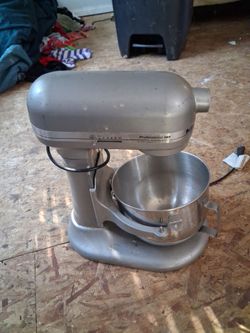 Kitchenaid Professional HD Stand Mixer Grey 5 Qt Quart Bowl Attachments Silver