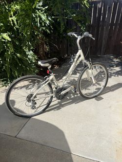 Women’s bike For Sale