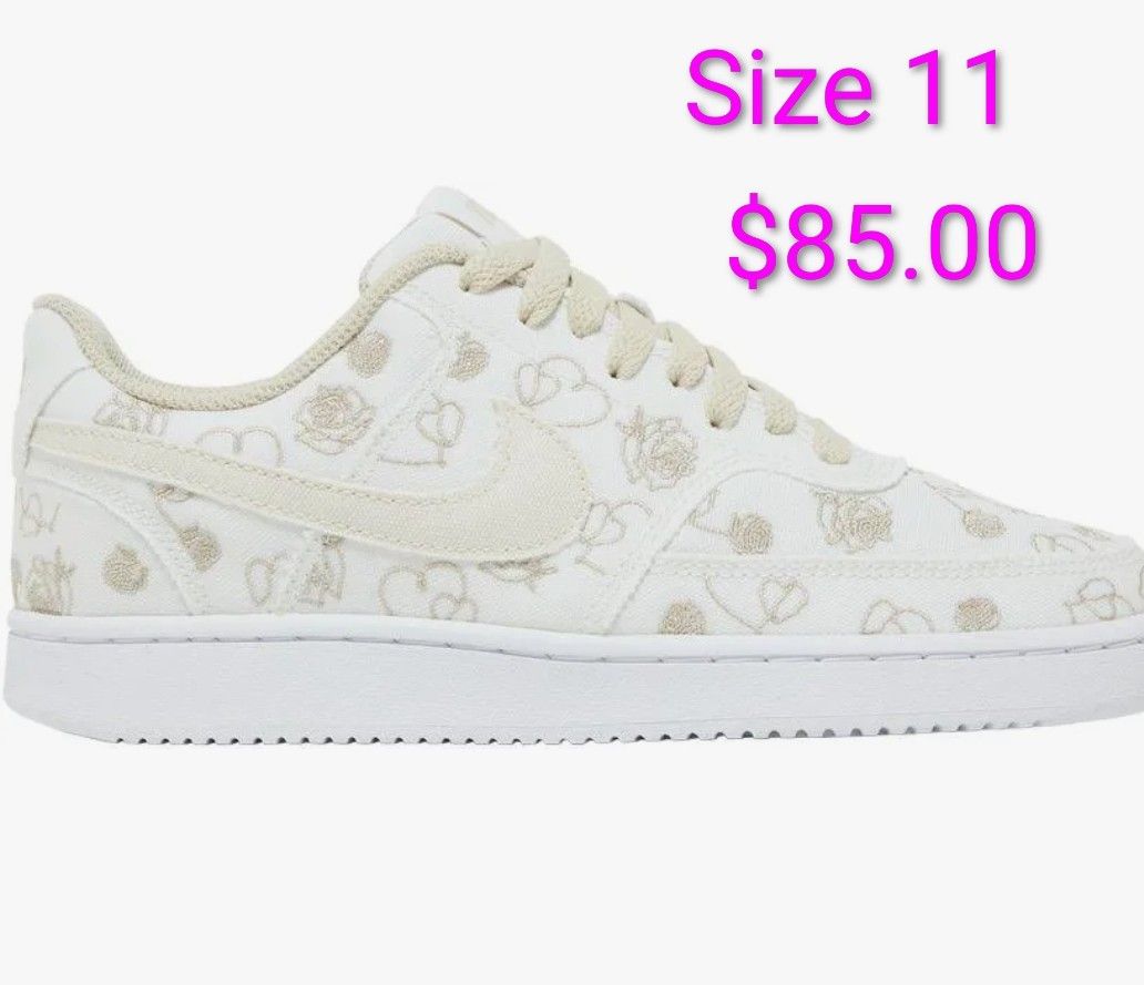 Nike Size 11 Valentine Edition