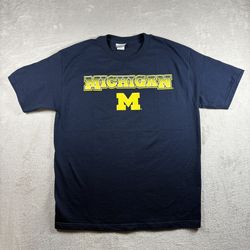 Vintage Michigan Wolverines Men’s L Footlocker Blue T-Shirt NEW Y2K #1431