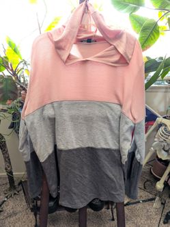 Women's long sleep top