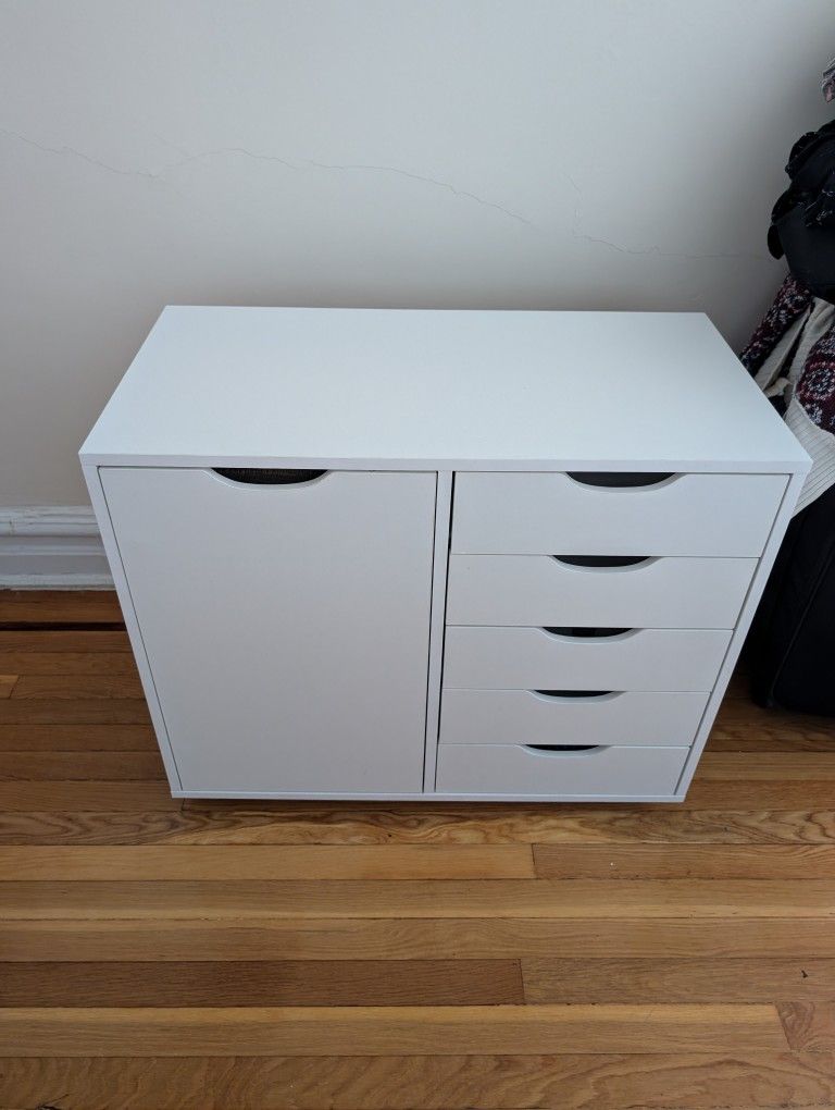 5-Drawer Wood Dresser Chest with Door, Mobile Storage Cabinet,