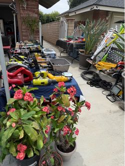 Yard Sale San Bernardino !!!