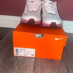 Nike Vomero 18