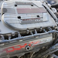 Chevrolet Performance LT4 Supercharged 6.2L  Engine for chevrolet corvette