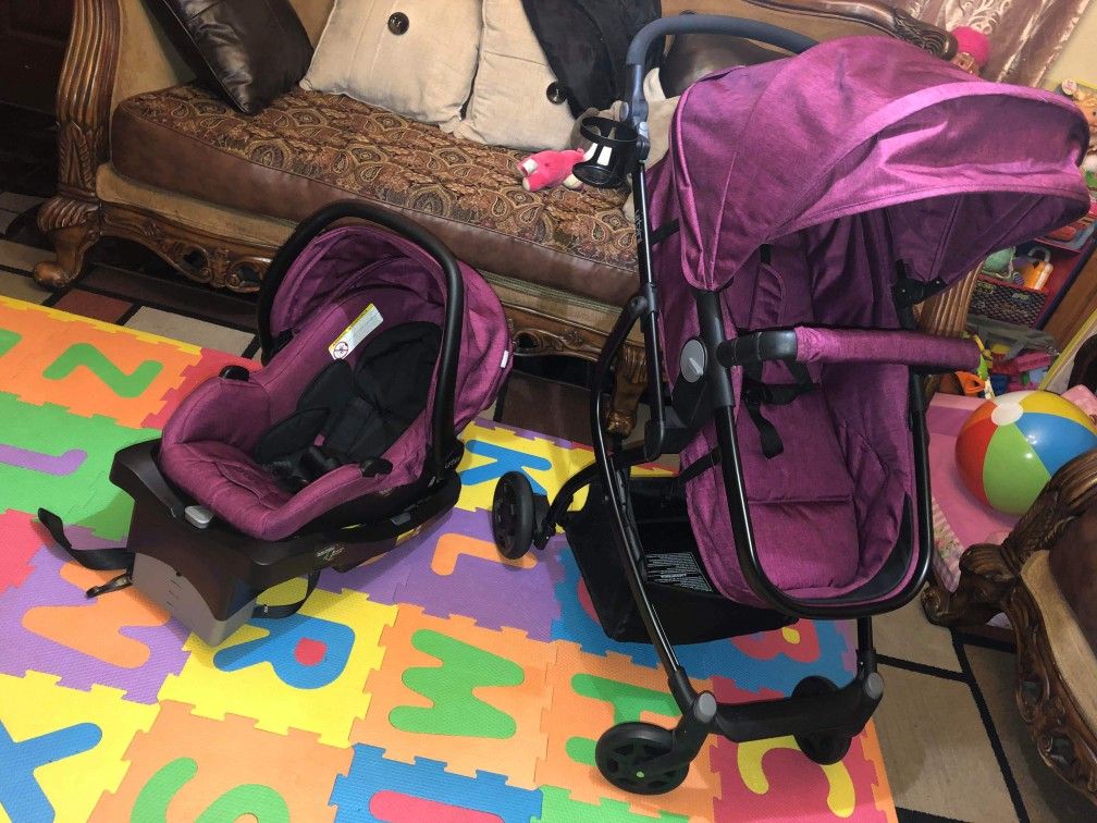 Urbini Omni plus travel system 3 in 1 baby stroller / car seat