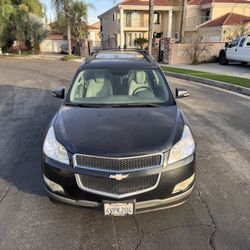 2012 Chevrolet Traverse LT Clean Title