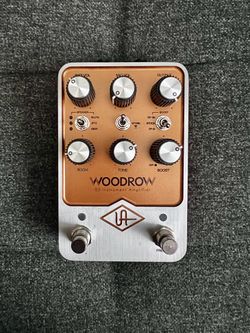 UAFX Woodrow Fender Tweed Guitar Pedal
