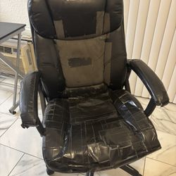 Desk Chair Very Sturdy And Comfortable 
