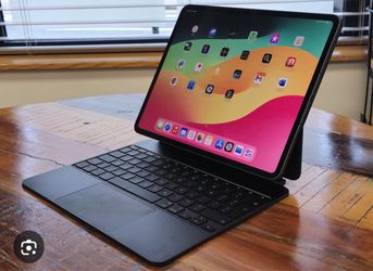 Apple iPad Pro with Magic Keyboard