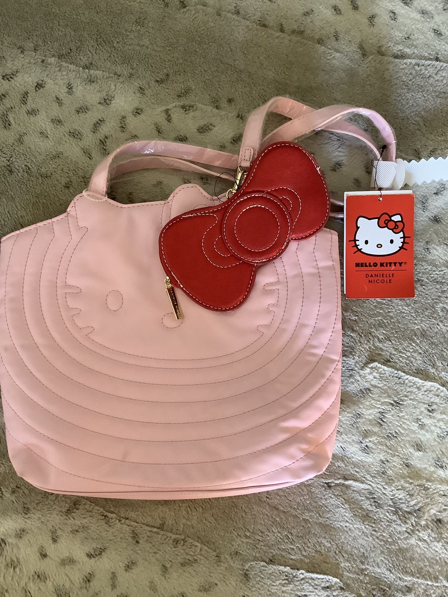Hello Kitty Danielle Nicole Pink Purse New With Tags