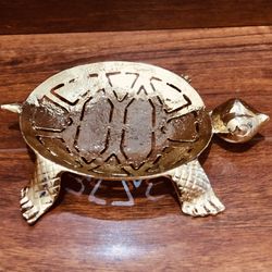 Tortoise Turtle - Golden Plated - Good condition