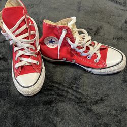 Converse Shoes Size 5 