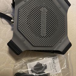 ECOXGEAR speaker 