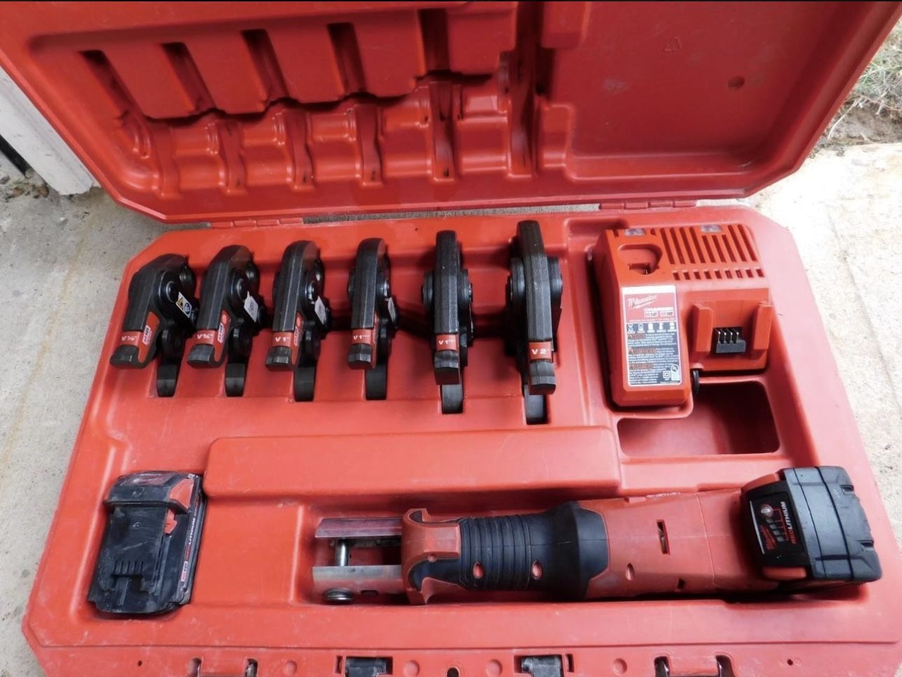 Milwaukee M18 Force Logic Press Tool 