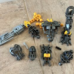 Replacement Parts For LEGO Bionicle Toa Inika Hewkii 8730 - Incomplete
