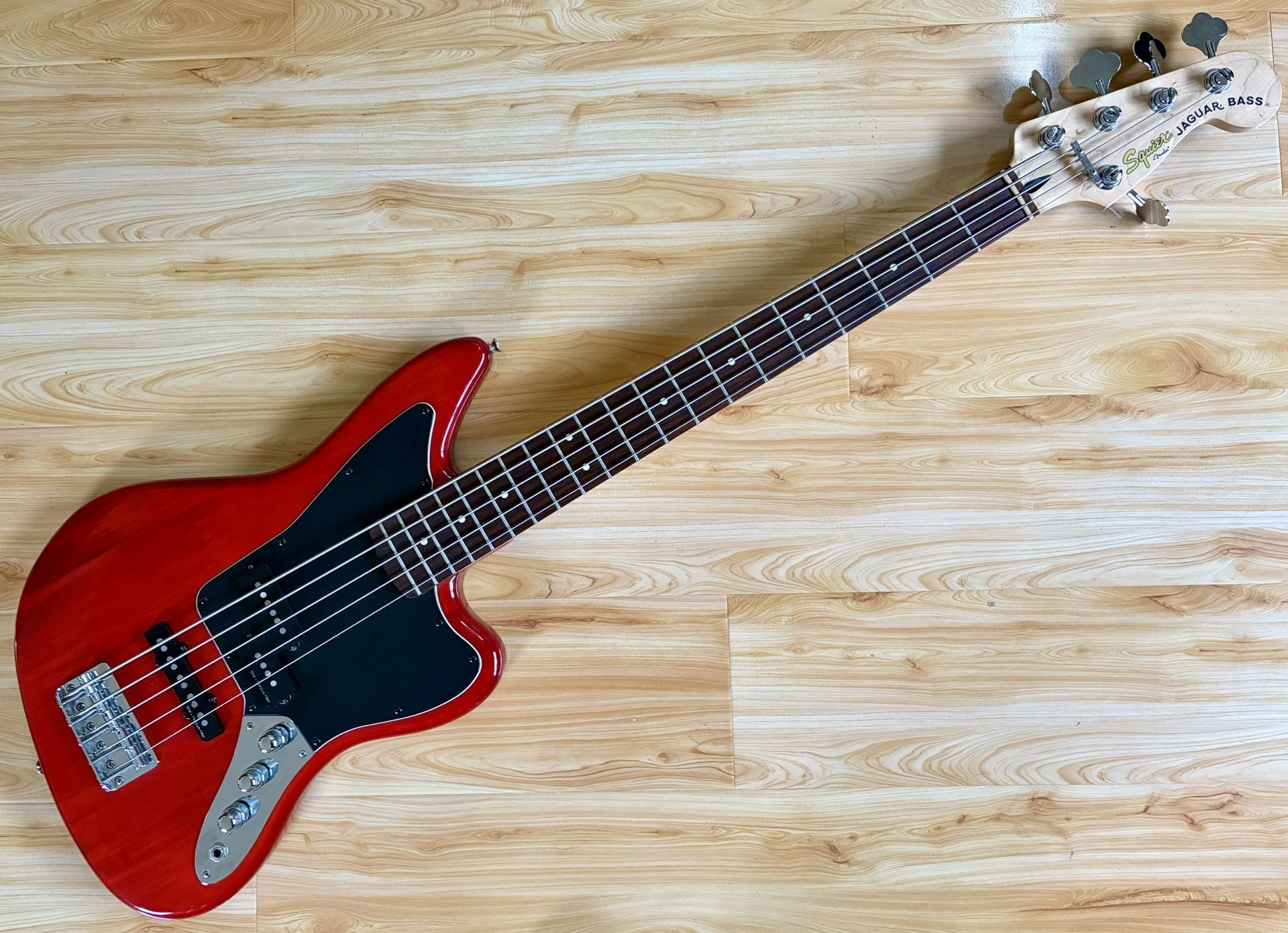 Modded Active Jaguar V Special