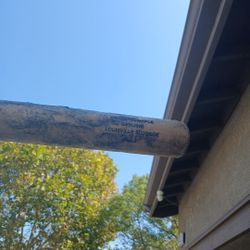 32 Inch Easton Beast baseball bat youth Louisville slugger wood bat Nike renew turf baseball cleats