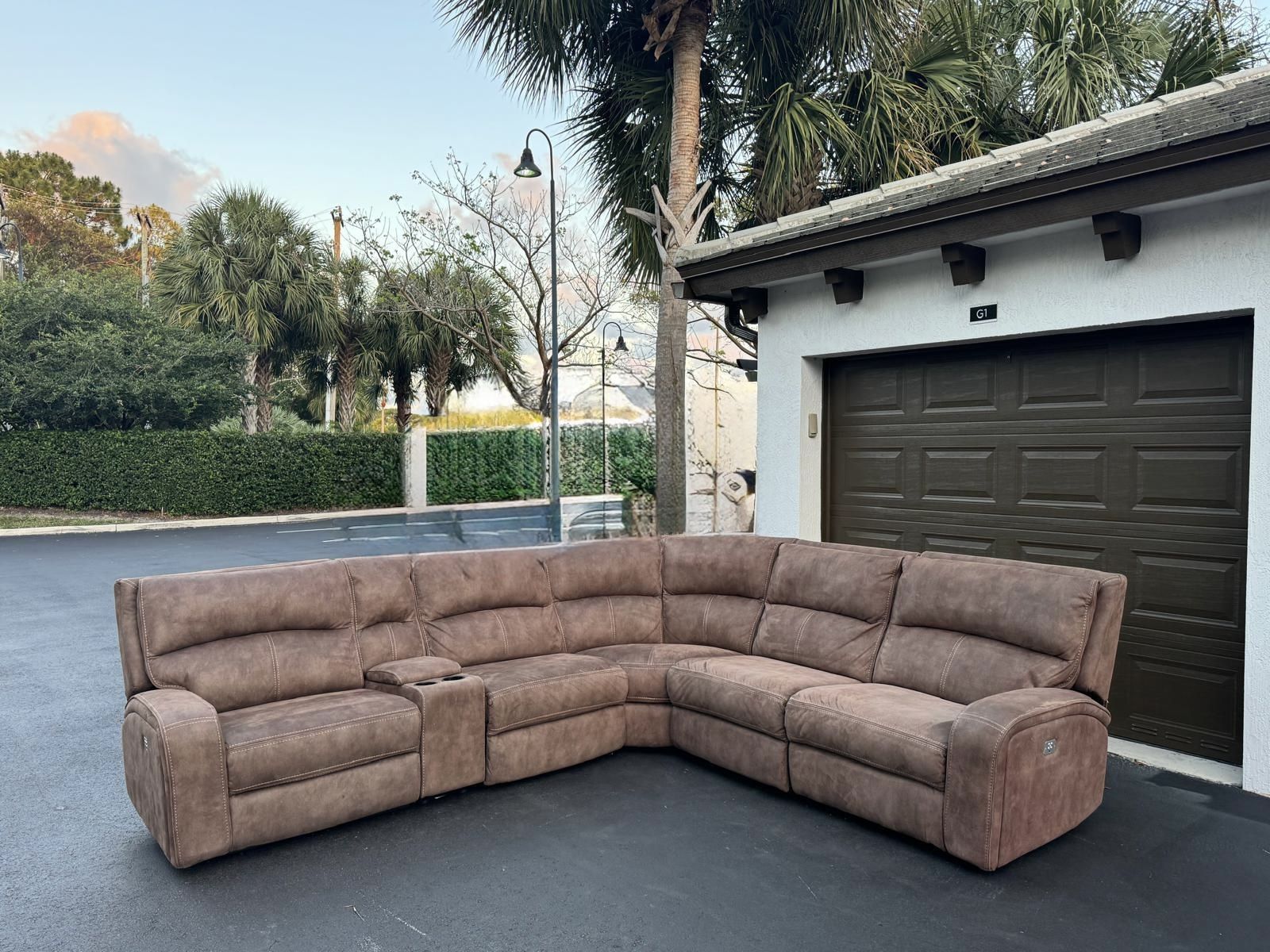 🛋️ Couch/Sofa Sectional - Recliners - Delivery Available 🚛