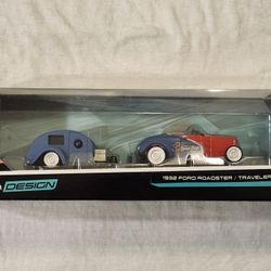 2020 MAISTO PREMIUM   1:64 SCALE.  TOW & GO.  1932 FORD ROADSTER WITH VINTAGE TRAVELER CAMPING TRAILER. 