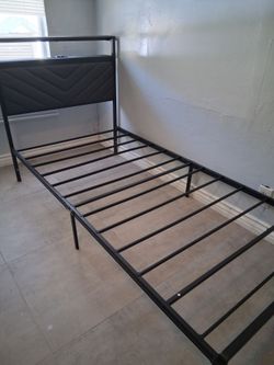 Black Metal Bed Frame