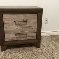 Title: Sleek Wooden Dresser Table with 2 Drawers – Like New!