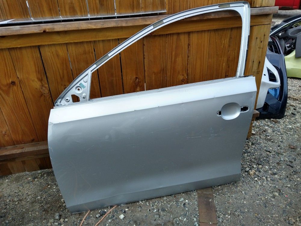 Volkswagen Driver's Front Door Not Sure Which Body Style