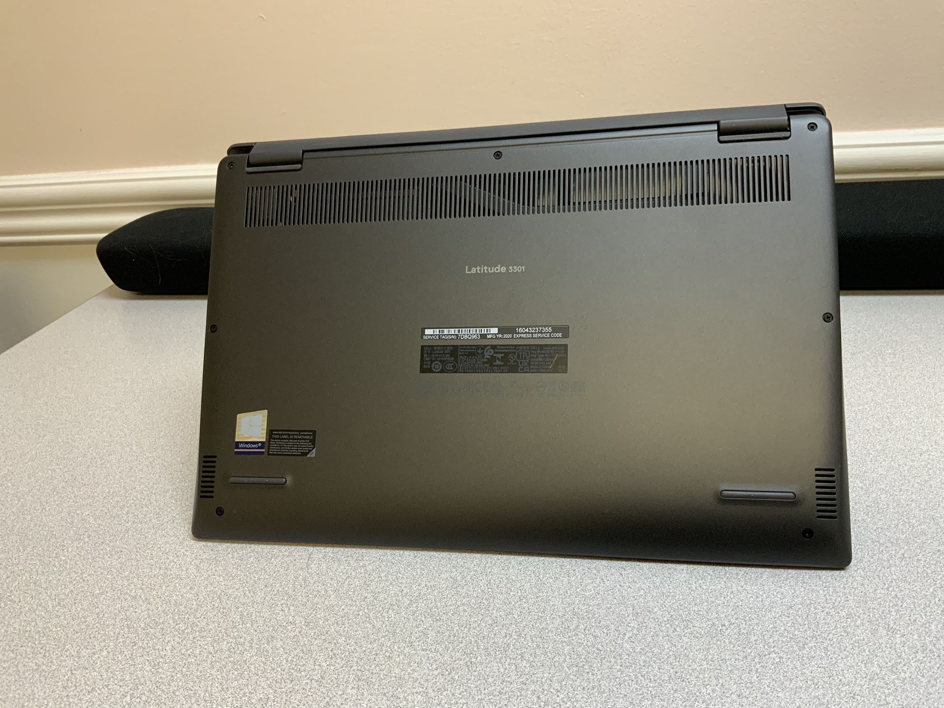 Dell Latitude 3301 13.3