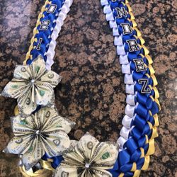 Graduation Leis/ Collares /graduaciones/ Dinero/ Money