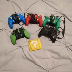 Switch 1 GameCube And Regular Style Controllers With SD Card Case