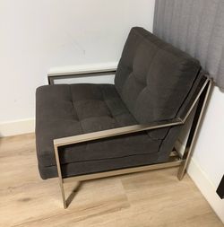 Accent chair