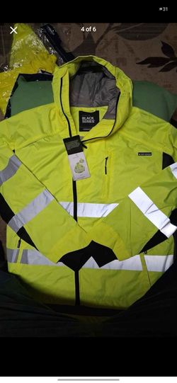 XL Black Series Hi-Vis Safety Jacket with Hood and Pants