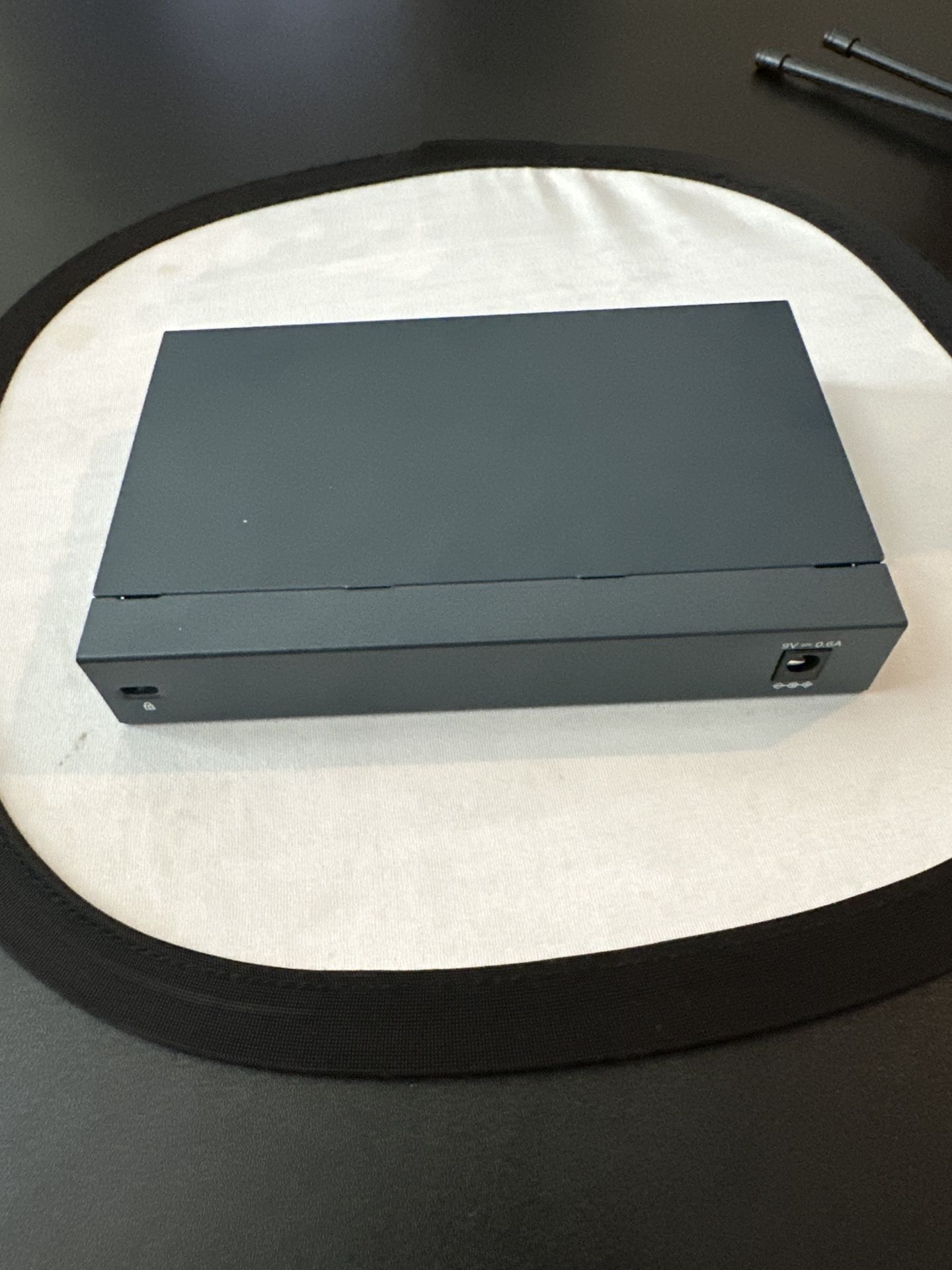TP-Link TL-SG108 8-Port Gigabit Ethernet Switch — Metal Housing