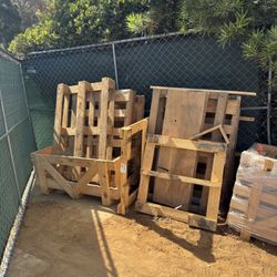 Free Pallets or Bonfire Wood