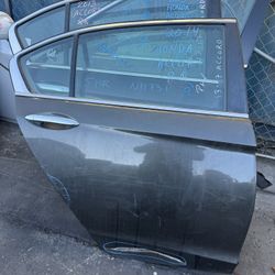 2013 - 2017 Honda Accord Rear Door Passenger Side Gray