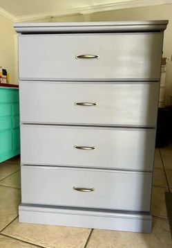 Tall boy dresser h 42” . Firm Price