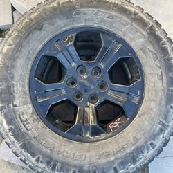 Chevy Silverado Rims R18 