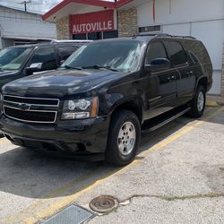 2011 Chev Suburban