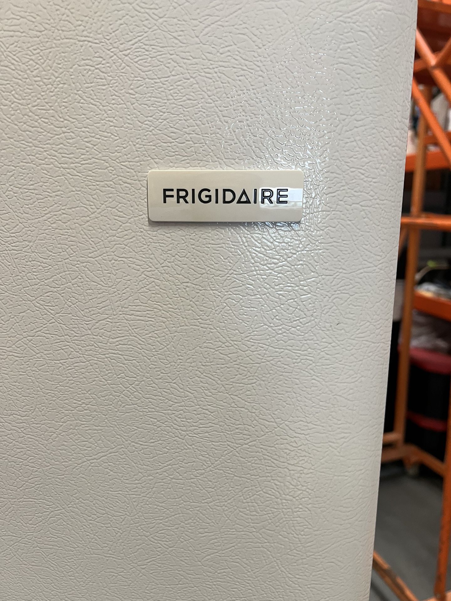 Refrigerator FRIGIDAIRE