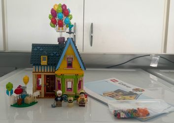 LEGO Disney Pixar: Up House (43217) - W/ Minifigures - Fully Built, No Box