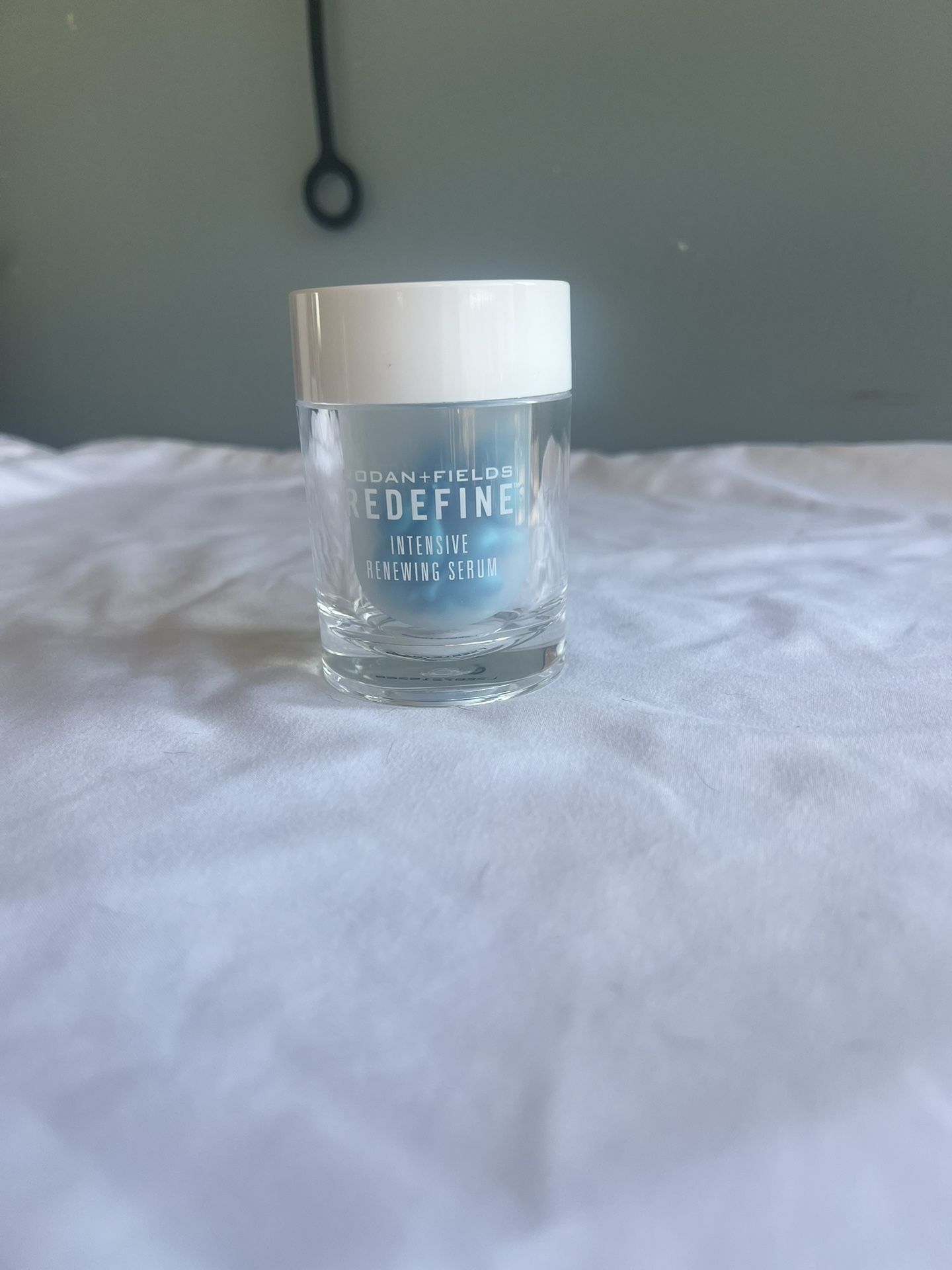Rodan Fields Redefine Intensive Renewing Serum