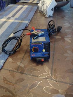 Duratrax Intelilli Peak Pulse Battery Charger
