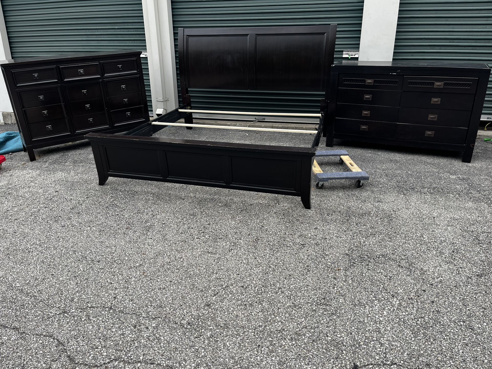 King Size Bed Set Cash Only
